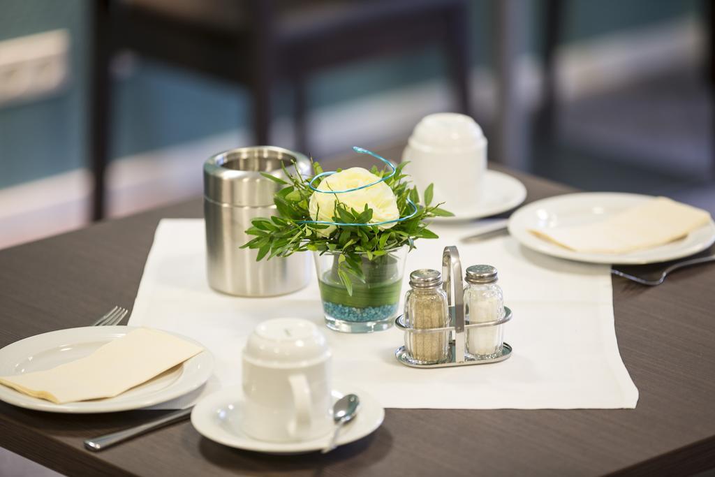 Hotel Am Markt Ennigerloh Екстериор снимка
